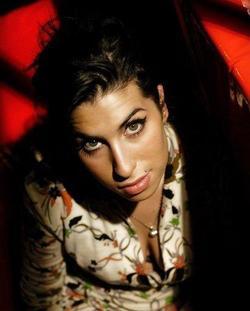 Amy Winehouse image.