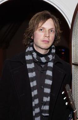 Latest photos of Beck, biography.