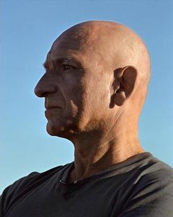 Latest photos of Ben Kingsley, biography.