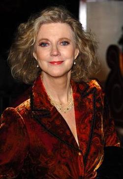 Latest photos of Blythe Danner, biography.