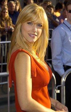 Latest photos of Brittney Powell, biography.