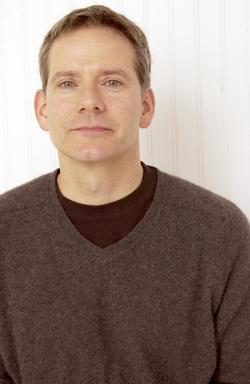 Latest photos of Campbell Scott, biography.