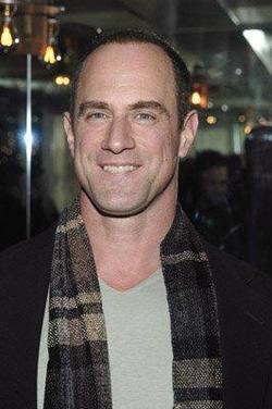 Latest photos of Christopher Meloni, biography.