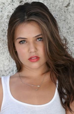 Danielle Campbell image.