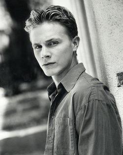 Latest photos of David Anders, biography.
