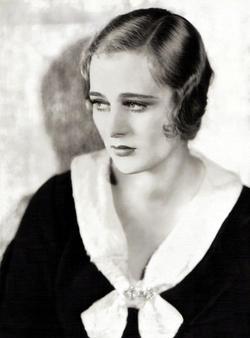 Latest photos of Dolores Costello, biography.