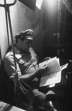 Ernest Borgnine image.