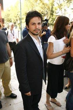 Latest photos of Freddy Rodriguez, biography.