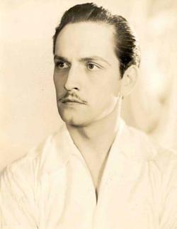 Latest photos of Fredric March, biography.