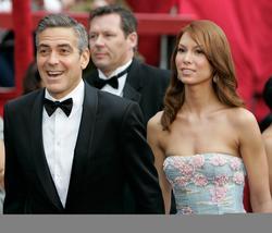 Latest photos of George Clooney, biography.