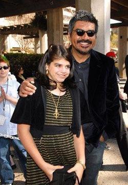 Latest photos of George Lopez, biography.