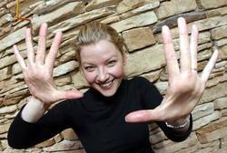 Latest photos of Gretchen Mol, biography.