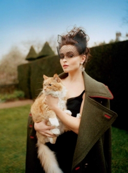 Latest photos of Helena Bonham Carter, biography.