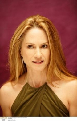 Latest photos of Holly Hunter, biography.
