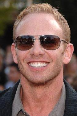 Latest photos of Ian Ziering, biography.