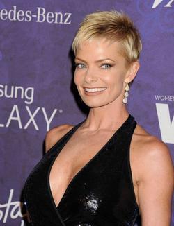 Latest photos of Jaime Pressly, biography.