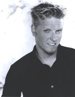 Latest photos of Jake Busey, biography.