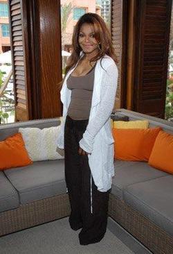 Latest photos of Janet Jackson, biography.