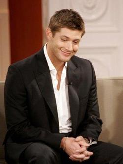 Latest photos of Jensen Ackles, biography.