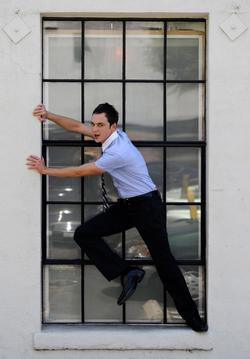 Latest photos of Jim Parsons, biography.