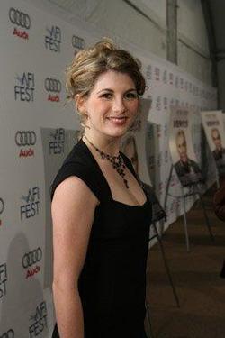 Latest photos of Jodie Whittaker, biography.