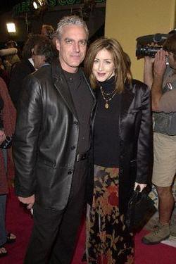 Latest photos of Joely Fisher, biography.
