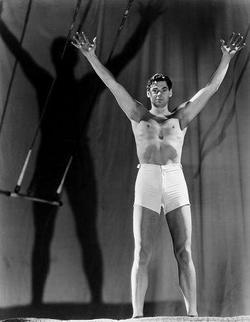 Johnny Weissmuller image.