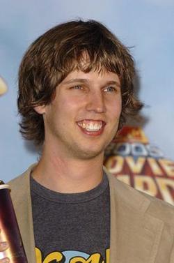 Latest photos of Jon Heder, biography.