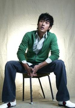 Latest photos of Ha Jeong Woo, biography.