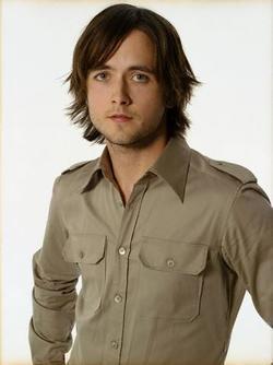 Justin Chatwin image.
