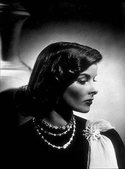 Katharine Hepburn image.