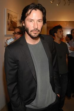 Latest photos of Keanu Reeves, biography.