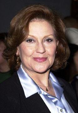 Latest photos of Kelly Bishop, biography.