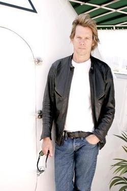 Kevin Bacon image.