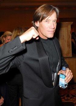 Latest photos of Kevin Sorbo, biography.