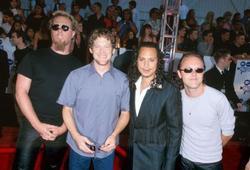 Kirk Hammett image.