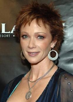 Latest photos of Lauren Holly, biography.