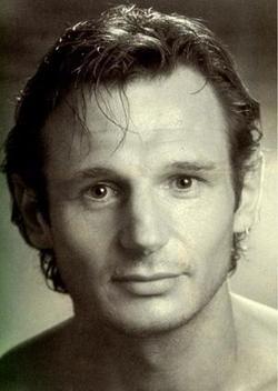 Latest photos of Liam Neeson, biography.
