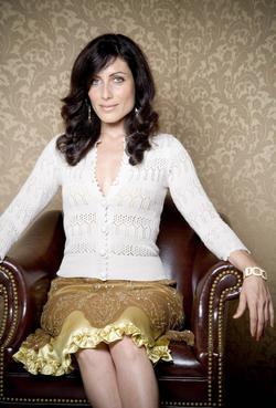 Latest photos of Lisa Edelstein, biography.