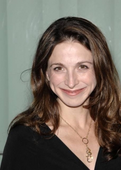 Latest photos of Marin Hinkle, biography.