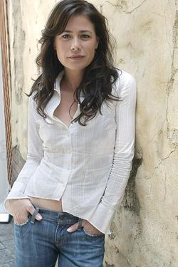 Latest photos of Maura Tierney, biography.