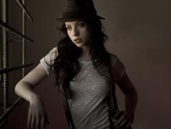 Latest photos of Michelle Trachtenberg, biography.