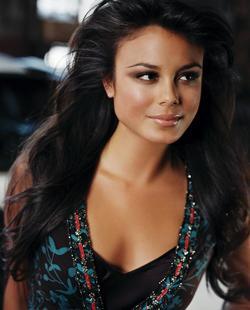 Latest photos of Nathalie Kelley, biography.