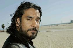 Latest photos of Naveen Andrews, biography.
