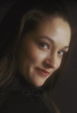 Latest photos of Olivia Hussey, biography.