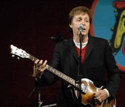 Latest photos of Paul McCartney, biography.