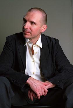 Latest photos of Ralph Fiennes, biography.