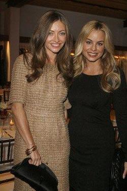 Latest photos of Rebecca Gayheart, biography.