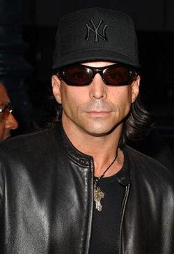 Latest photos of Richard Grieco, biography.
