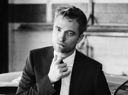 Robert Pattinson image.